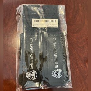 GymReapers lifting wrist straps - NEW IN PACKAGE